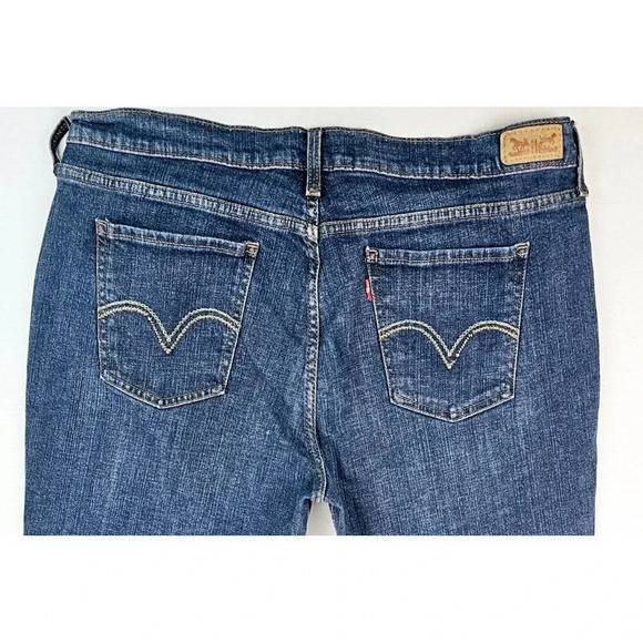Levis 33X32 Women's 515 Bootcut Blue Denim Egyptian Cotton Logo Jeans Size 16M - Picture 7 of 14
